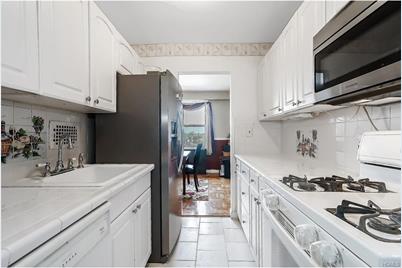 1853 Central Park Ave 10d Yonkers Ny 10710 Mls 4721356 1853 Central Park Avenue 10d Photo 1