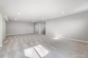 543 Hines Cir, Washington Twp, OH 45458 - Photo 46