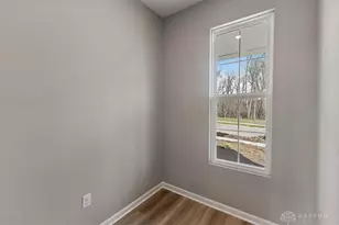 2639 Golden Leaf Dr, Beavercreek, OH 45431 - Photo 12