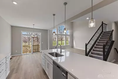 2639 Golden Leaf Drive, Beavercreek, OH 45431 - Photo 10