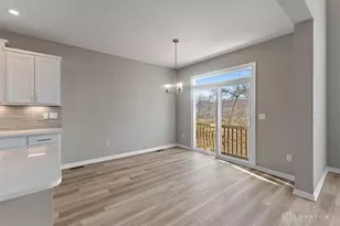 2639 Golden Leaf Dr, Beavercreek, OH 45431 - Photo 20