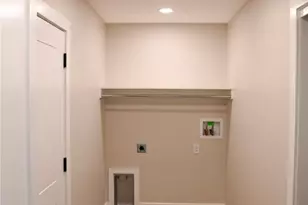 447 Reed Ave, Versailles, OH 45380 - Photo 6