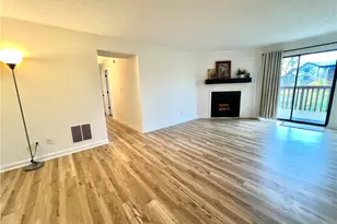 9586 Woodland Hills Dr, West Chester, OH 45011 - Photo 14