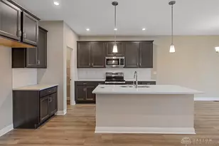 4517 Renaissance Blvd, Franklin, OH 45005 - Photo 4