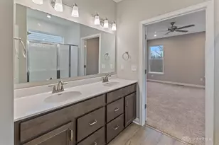 4517 Renaissance Blvd, Franklin, OH 45005 - Photo 26