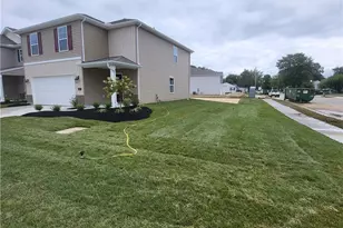 18 E Kentucky Ave, Wilmington, OH 45177 - Photo 2