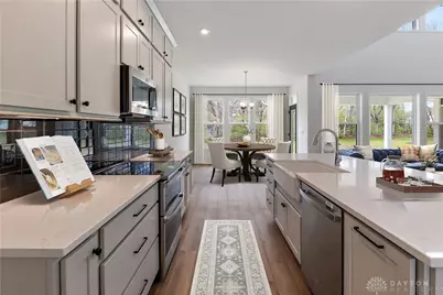 45 Wadestone Street, Springboro, OH 45066 - Photo 2