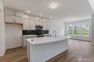 45 Wadestone St, Springboro, OH 45066 - Photo 8