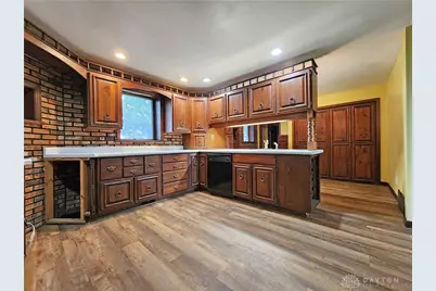 5469 Davis Road, Jamestown Vlg, OH 45335 - Photo 10