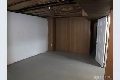 324 E Maplewood Avenue, Dayton, OH 45405 - Photo 36