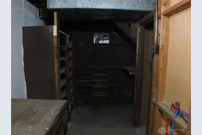 324 E Maplewood Avenue, Dayton, OH 45405 - Photo 38