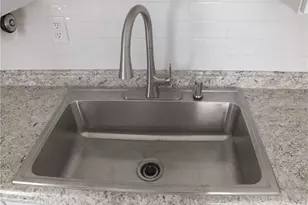 324 E Maplewood Ave, Dayton, OH 45405 - Photo 14