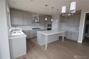 9061 Sorrento Pl, Washington Twp, OH 45458 - Photo 18