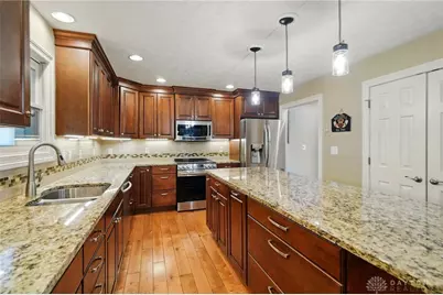 10550 Willow Brook Road, Dayton, OH 45458 - Photo 12