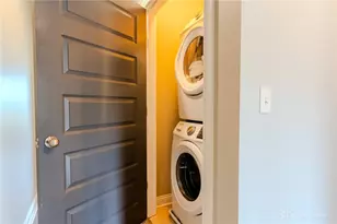 602 Brownstone Row, Springboro, OH 45066 - Photo 16