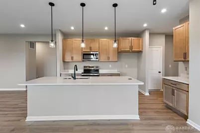 134 Kenneth Hamilton Way, Yellow Springs Vlg, OH 45387 - Photo 4