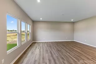 134 Kenneth Hamilton Way, Yellow Springs Vlg, OH 45387 - Photo 10