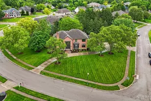 10612 Falls Creek Ln, Dayton, OH 45458 - Photo 4