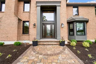 10612 Falls Creek Ln, Dayton, OH 45458 - Photo 6