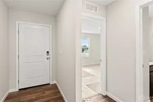 101 Martha Ct, Eaton, OH 45320 - Photo 6