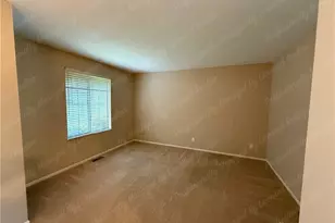 4420 Edelweiss Dr, Dayton, OH 45458 - Photo 4