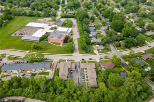 2648 Parklawn Dr, Kettering, OH 45440 - Photo 6