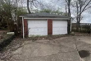 960 Sherwood Dr, Dayton, OH 45406 - Photo 2