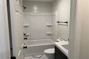 3 Brookside St, Jamestown Vlg, OH 45335 - Photo 6