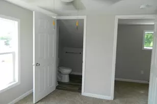 16 W Walnut St, Jeffersonville, OH 43128 - Photo 18