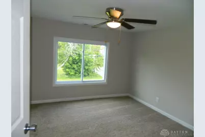 16 W Walnut Street, Jeffersonville, OH 43128 - Photo 20