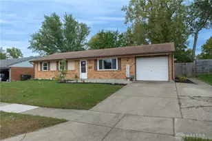 250 Grantwood Dr, Dayton, OH 45449 - Photo 2