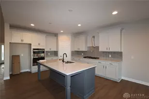 9045 Sorrento Pl, Washington Twp, OH 45458 - Photo 20