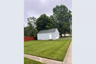 4 E McKinley Street, Brookville, OH 45309 - Photo 4