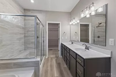 2619 Golden Leaf Drive, Beavercreek, OH 45431 - Photo 14