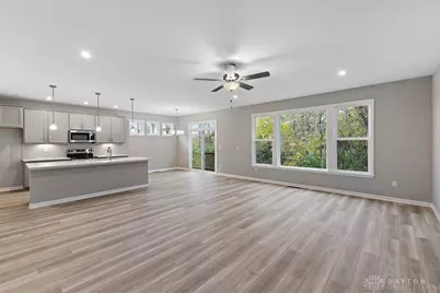 2619 Golden Leaf Drive, Beavercreek, OH 45431 - Photo 8