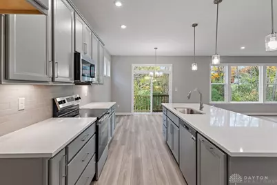 2619 Golden Leaf Drive, Beavercreek, OH 45431 - Photo 4