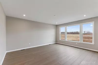 414 S Landon Lane, Springfield, OH 45505 - Photo 8