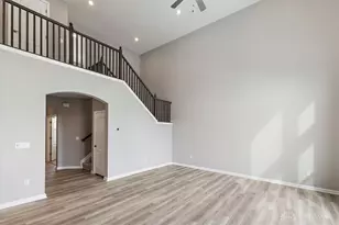 2544 Golden Leaf Dr, Beavercreek, OH 45431 - Photo 6