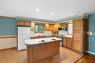 6506 Tellea St, Huber Heights, OH 45424 - Photo 14