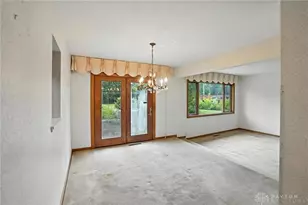 6506 Tellea St, Huber Heights, OH 45424 - Photo 10