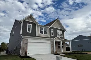 679 Deerhurst Dr, Vandalia, OH 45377 - Photo 2