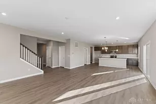 535 Iris Dr, Yellow Springs Vlg, OH 45387 - Photo 8