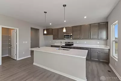 535 Iris Drive, Yellow Springs Vlg, OH 45387 - Photo 4