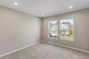 2587 Golden Leaf Dr, Beavercreek, OH 45431 - Photo 24