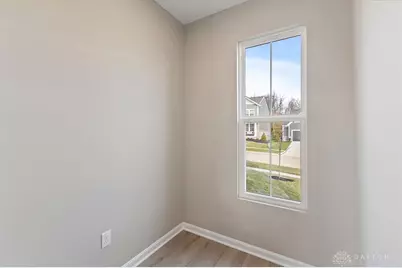 2587 Golden Leaf Drive, Beavercreek, OH 45431 - Photo 6