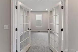 435 Snowdrop Dr, Yellow Springs Vlg, OH 45387 - Photo 12