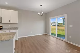 435 Snowdrop Dr, Yellow Springs Vlg, OH 45387 - Photo 14