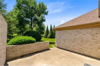 2396 Vienna Parkway, Dayton, OH 45459 - Photo 34