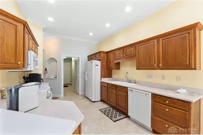 2396 Vienna Parkway, Dayton, OH 45459 - Photo 14