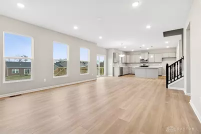 488 Crossing Lane, Miami Township, OH 45449 - Photo 18